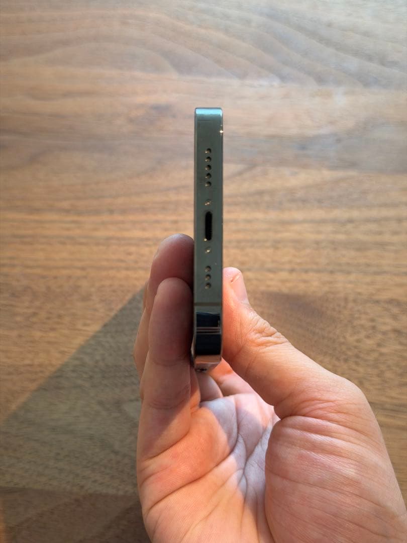 iPhone13 pro 512GB simフリー グラファイト