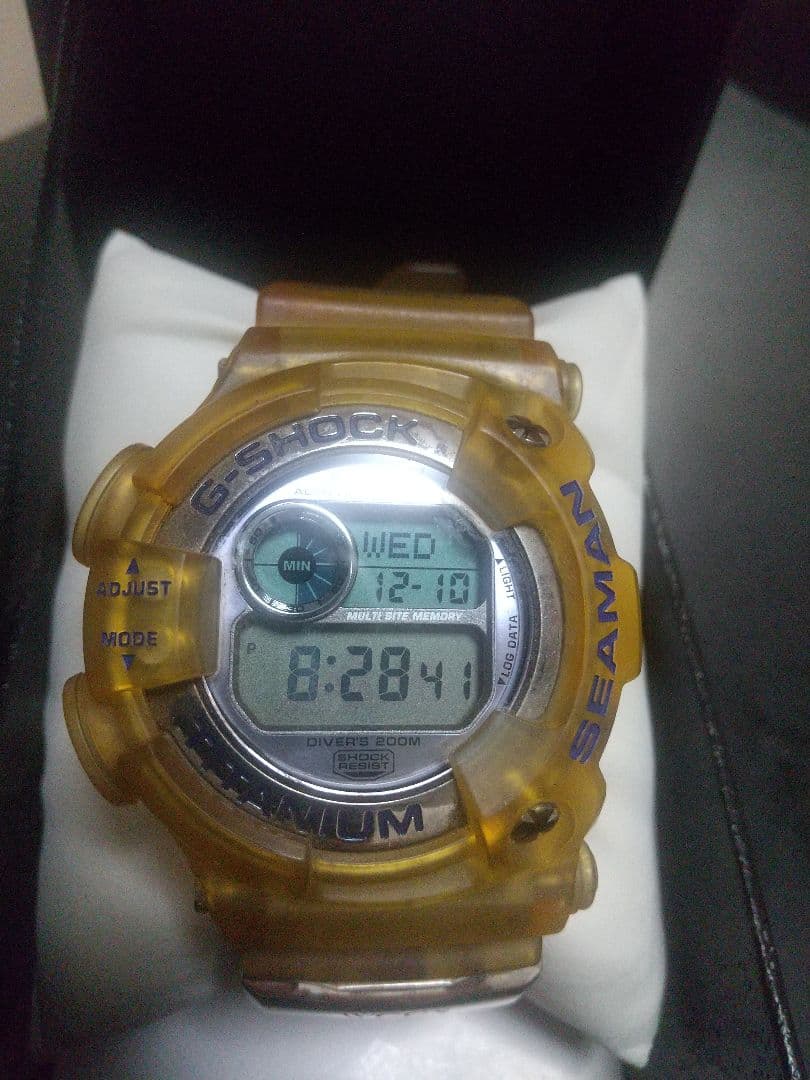 希少 G-shock DW9950WC 電池交換済み