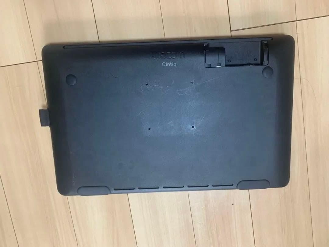 望*様 【オークション】Wacom Cintiq 22