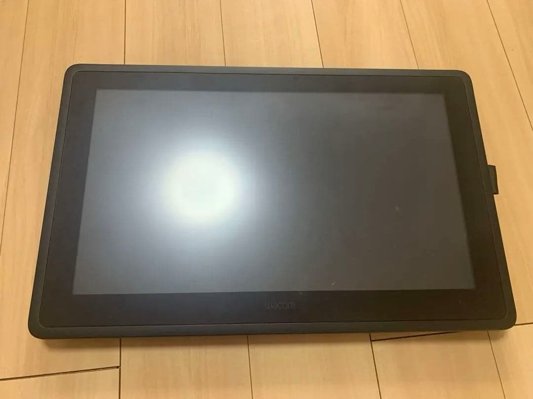 望*様 【オークション】Wacom Cintiq 22