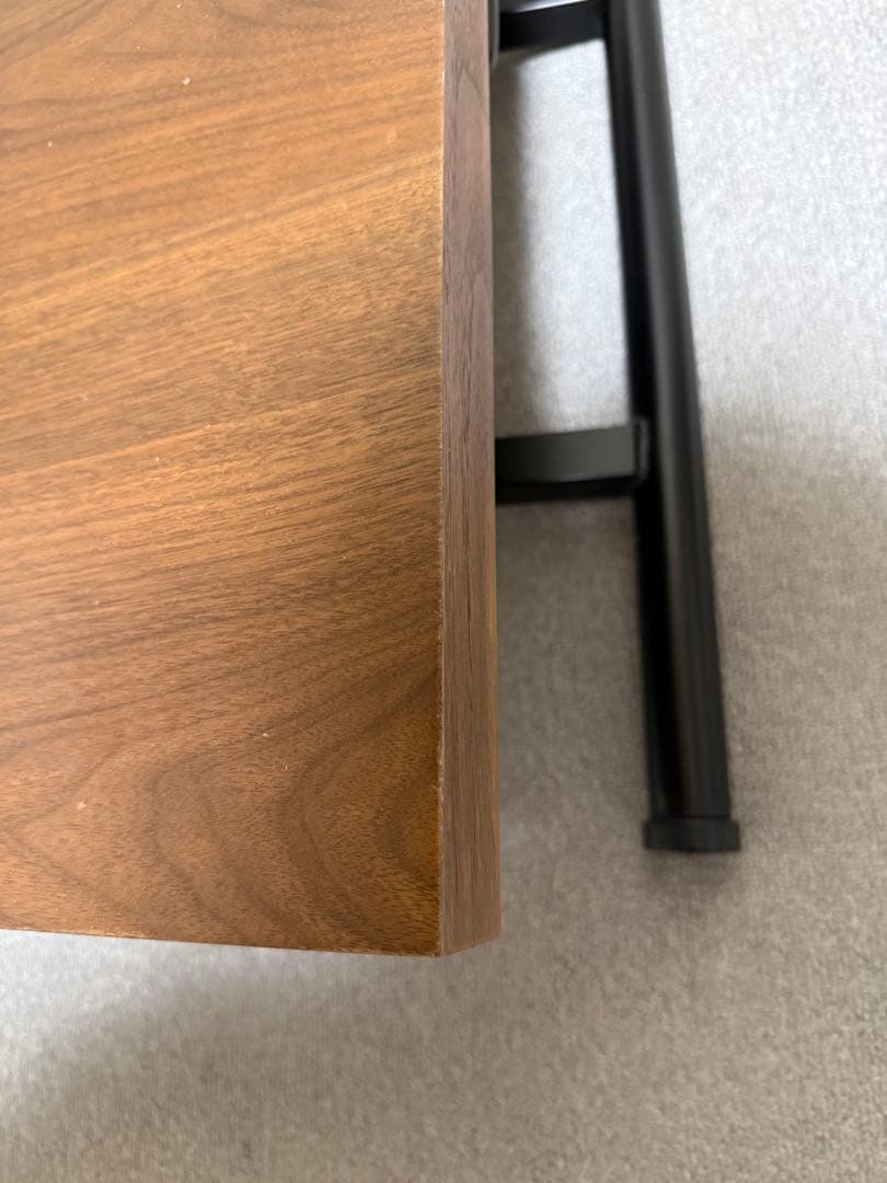 【送料無料】ニトリ ガス圧昇降式テーブル ウォールナット