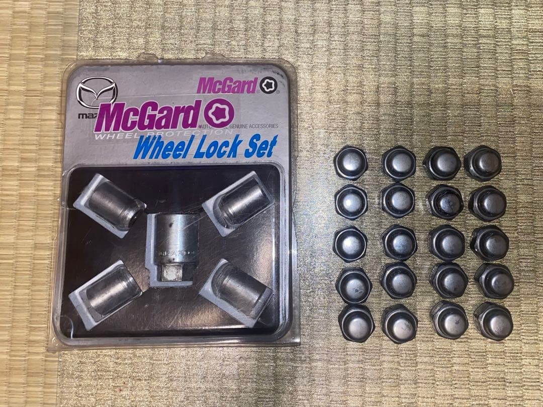 s*r様 マツダcx5 純正19インチホイールセット　ナット付き