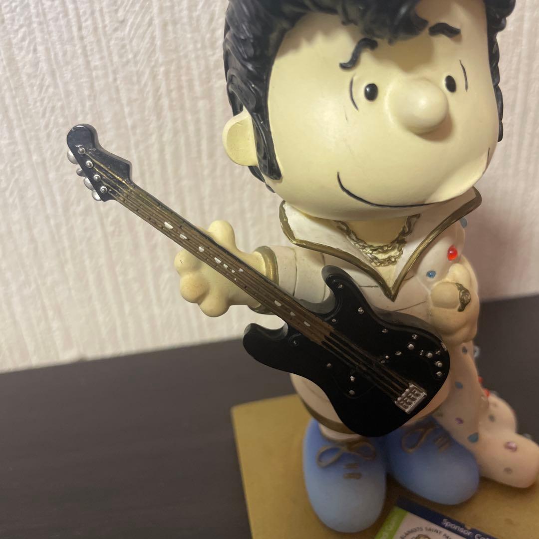 スヌーピー PEANUTS ON PARADE ライナス フィギュア