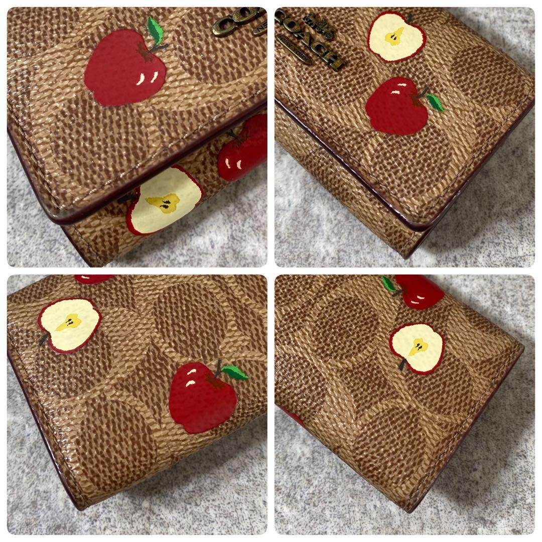 未使用　COACH　キーリング　PVCレザー　シグネチャー　アップル りんご