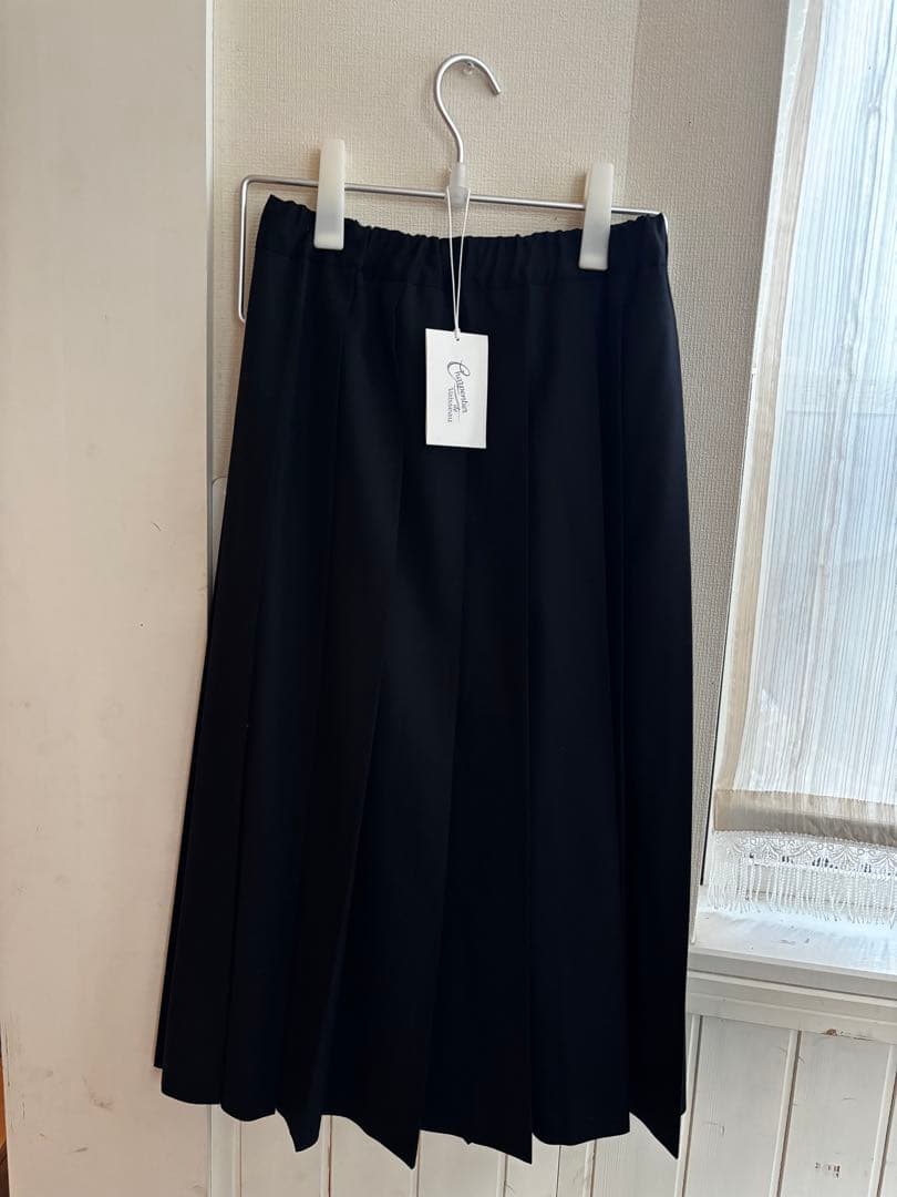 スカート Charpentier de Vaisseau Brisa L77