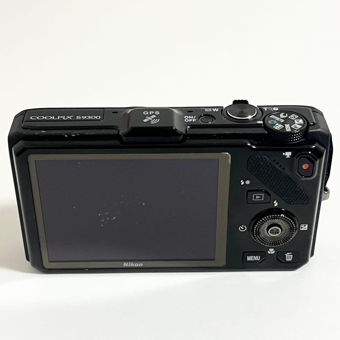 デジタルカメラ Nikon coolpix S9300