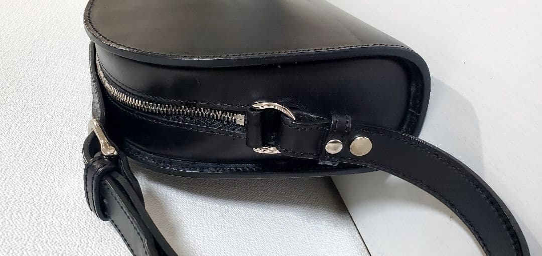 万双 ブライドル ショルダーバッグ ブラック