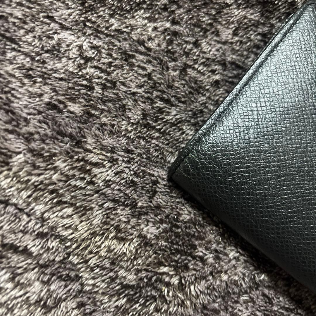 b*y様 【未使用に近い】ルイヴィトン　新型　タイガ　ブラザ　M30501