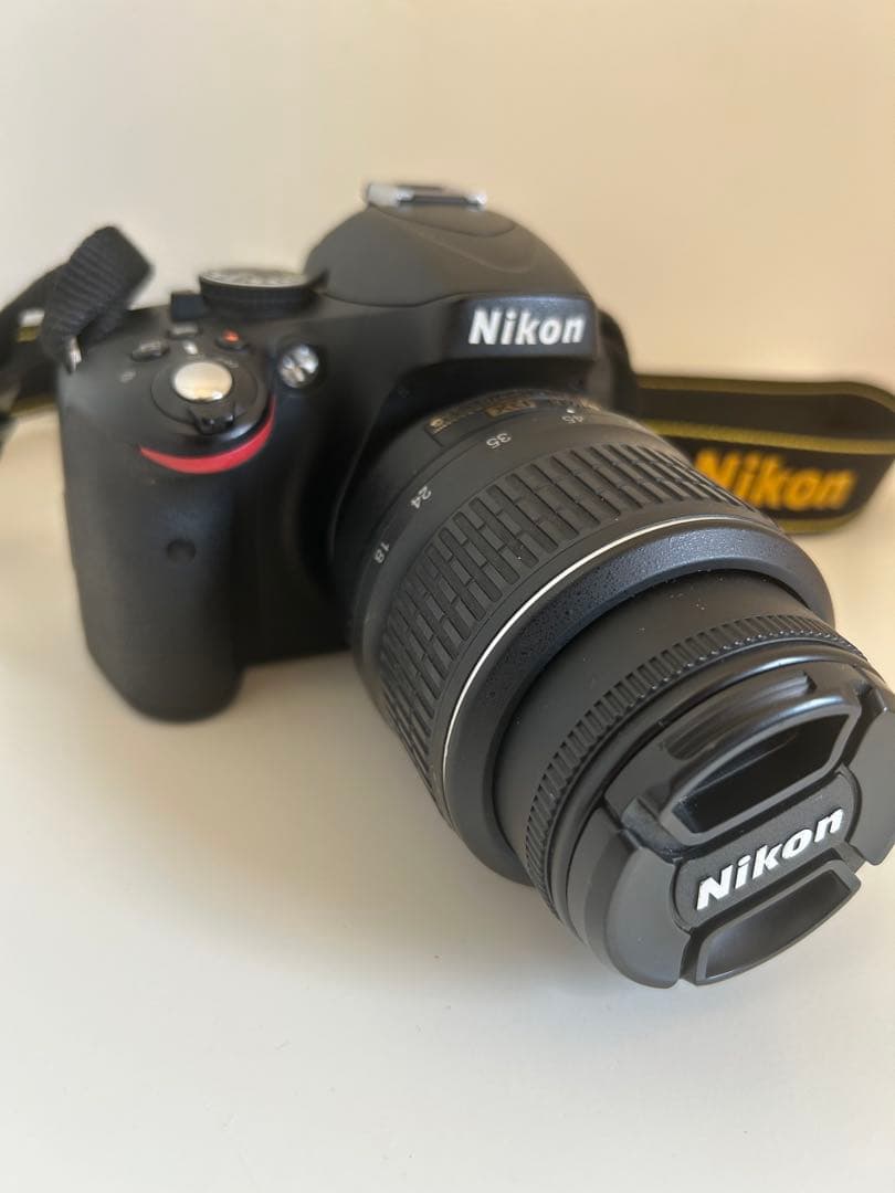 Nikon D5100 一眼レフ 18-55mm VR レンズ