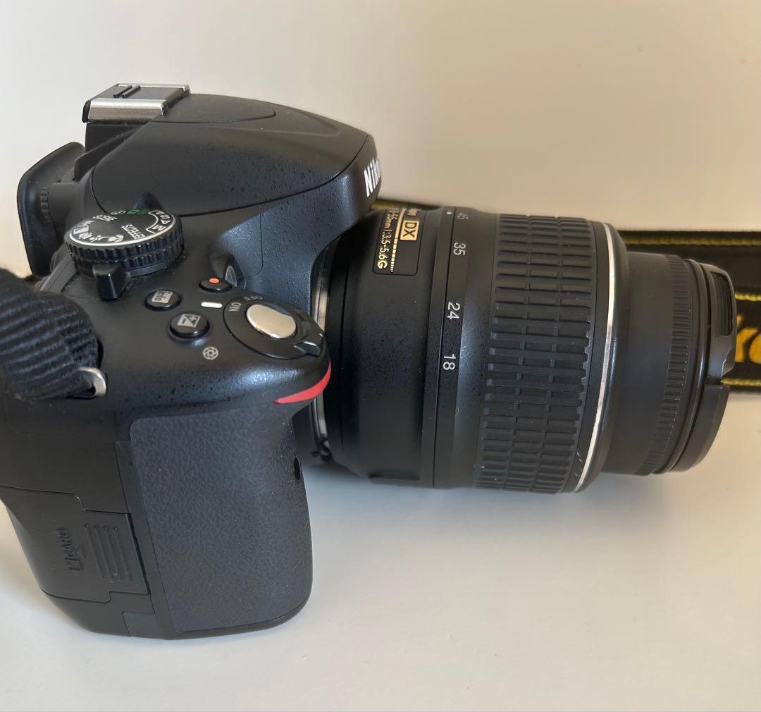 Nikon D5100 一眼レフ 18-55mm VR レンズ