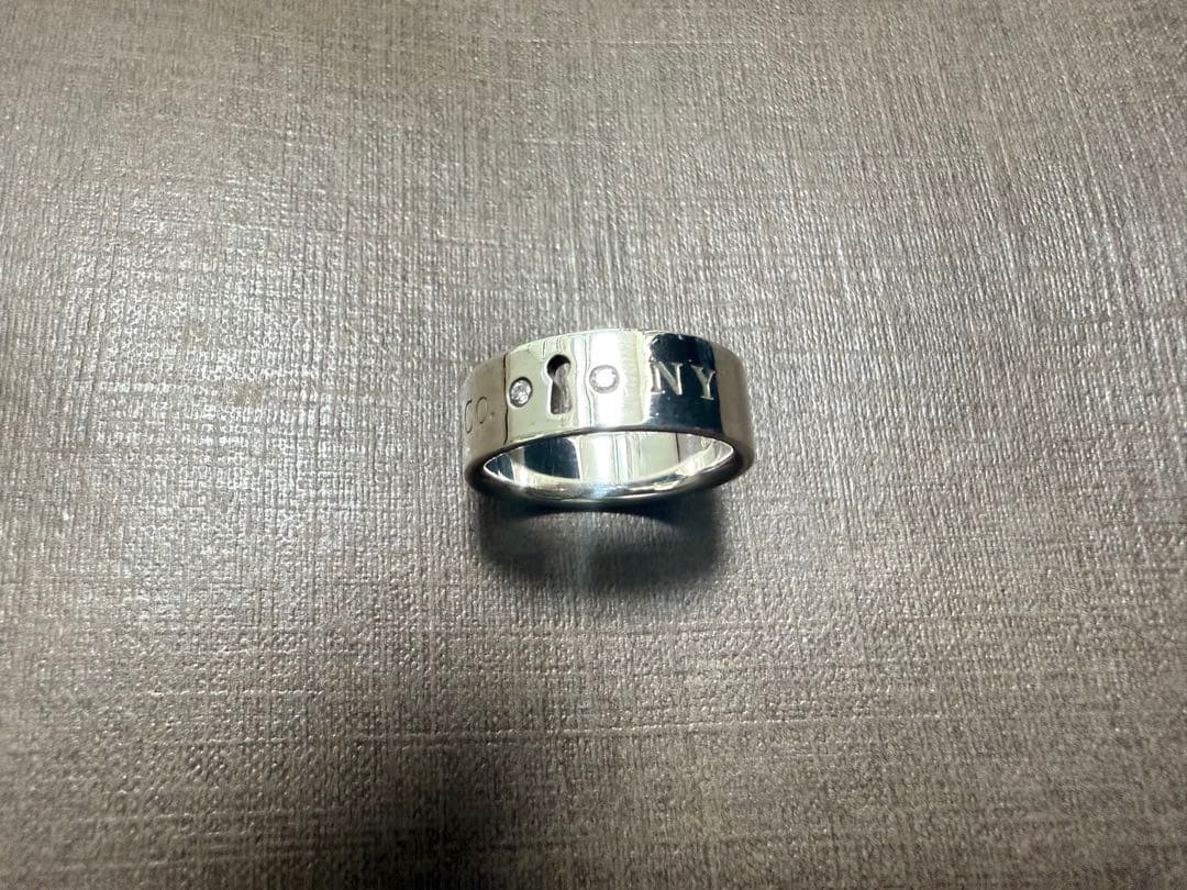 ユ*イ様 Tiffany & Co. ダイヤ付きシルバーリング 付属品あり