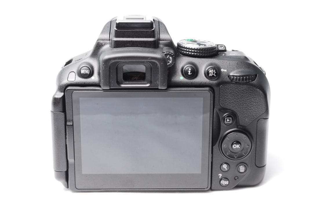 【新品級】Nikon D5300 Wレンズ デジタル一眼レフカメラ スマホ転送