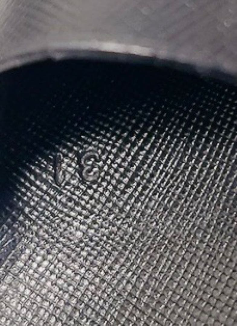 プラダ　PRADA ケース　小銭入れ　ブラック　黒　男女兼用