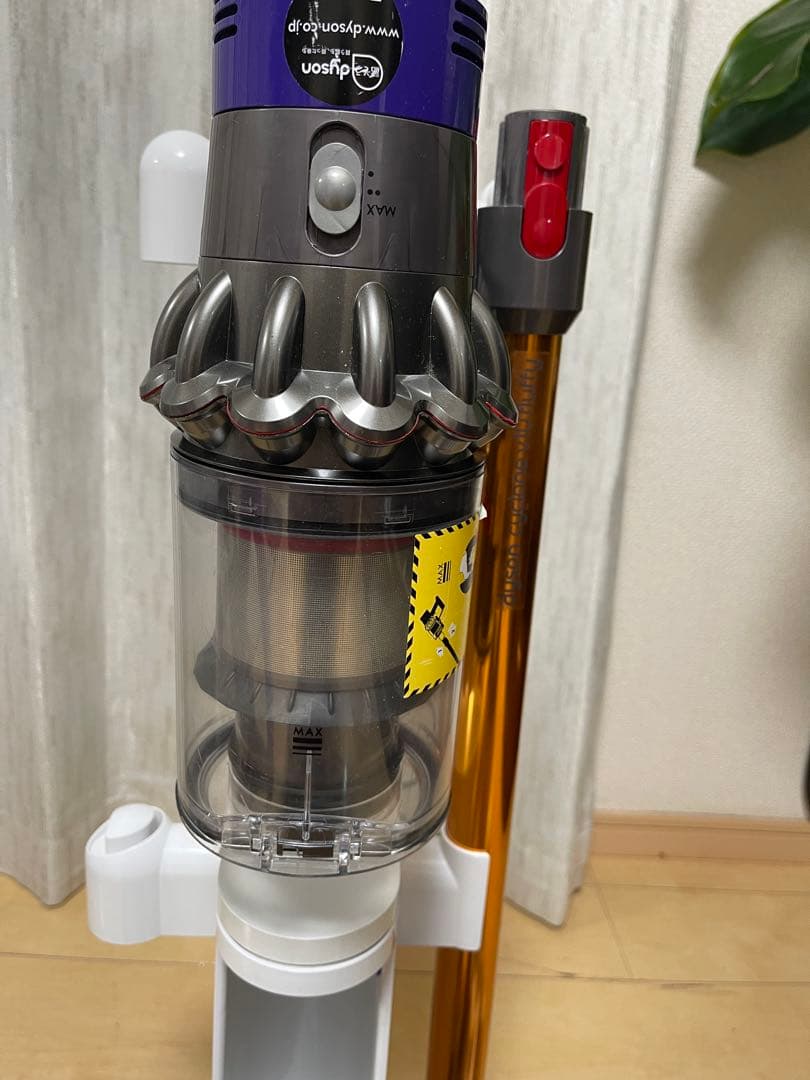 【美品】dyson V10 SV12　純正フロアドック付エコーモード64分