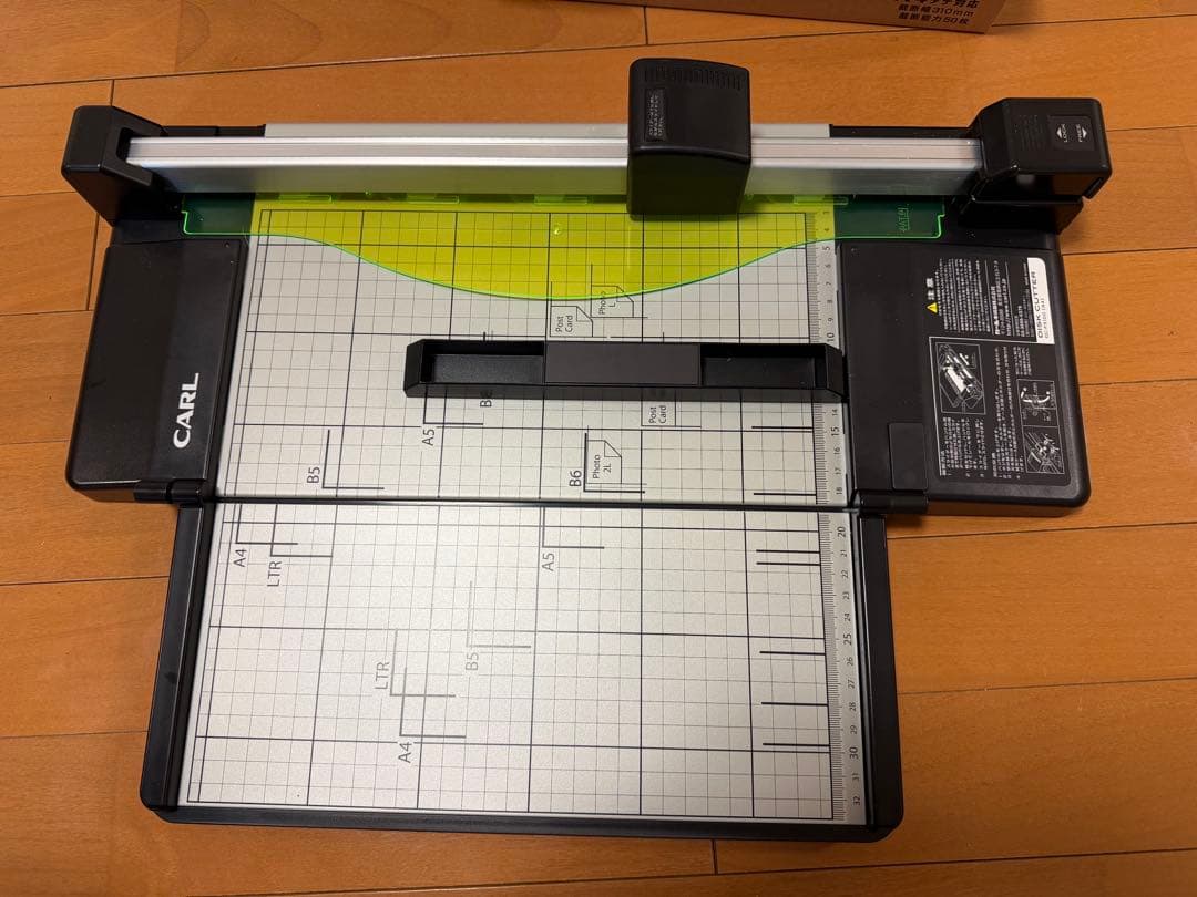 CARL DC-F5100 A4 ペーパーカッター