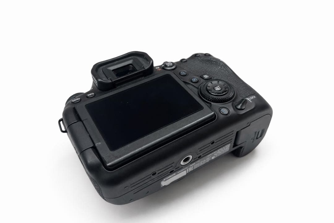 Canon EOS 6D Mark II デジタル一眼レフ