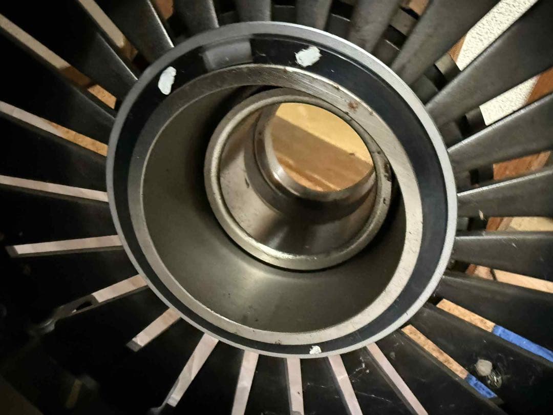 日野プロフィアA09エンジンのクラッチ