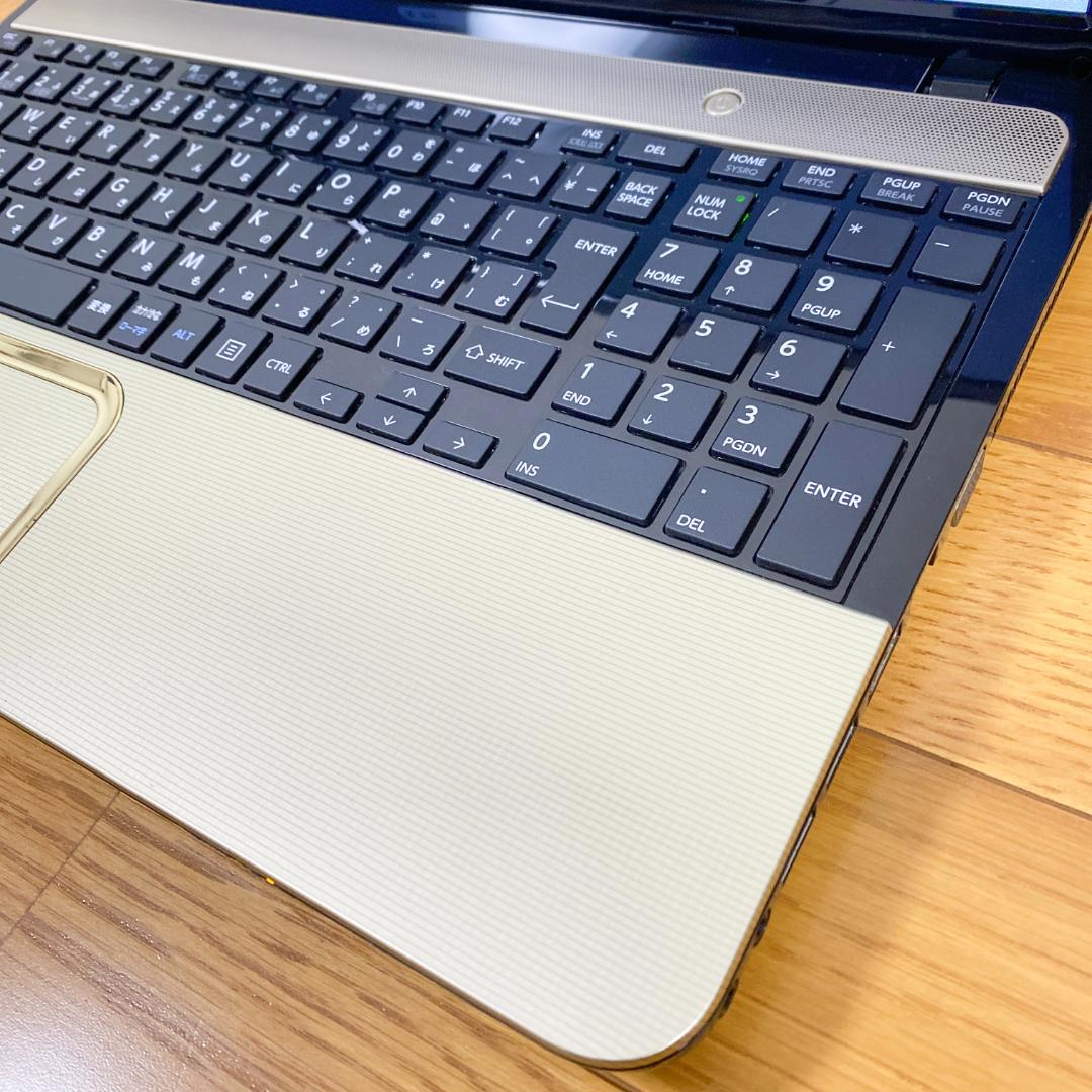 P6inpgrge✨オフィス2021✨4コアi7 SSD256 メモリ8