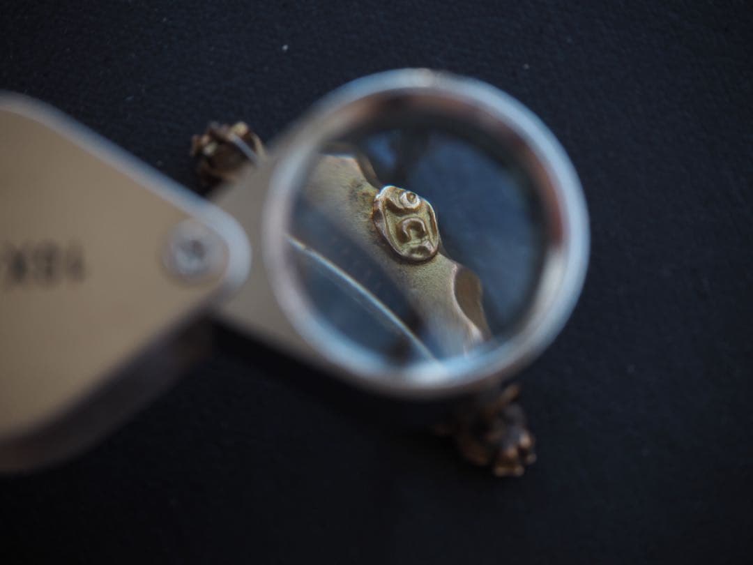 1880-90頃 ヴィクトリア朝 9金 刻印あり アンティークブローチ イギリス