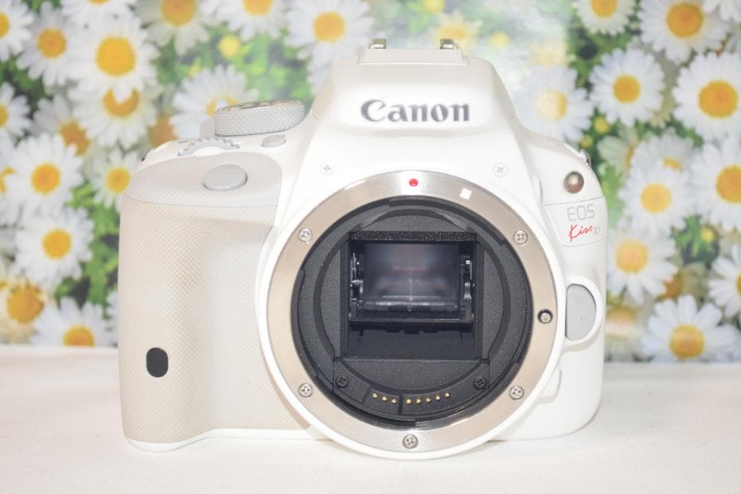 S数2821回！❤Canon kiss x7 キャノン❤大人気ホワイト❤超軽量