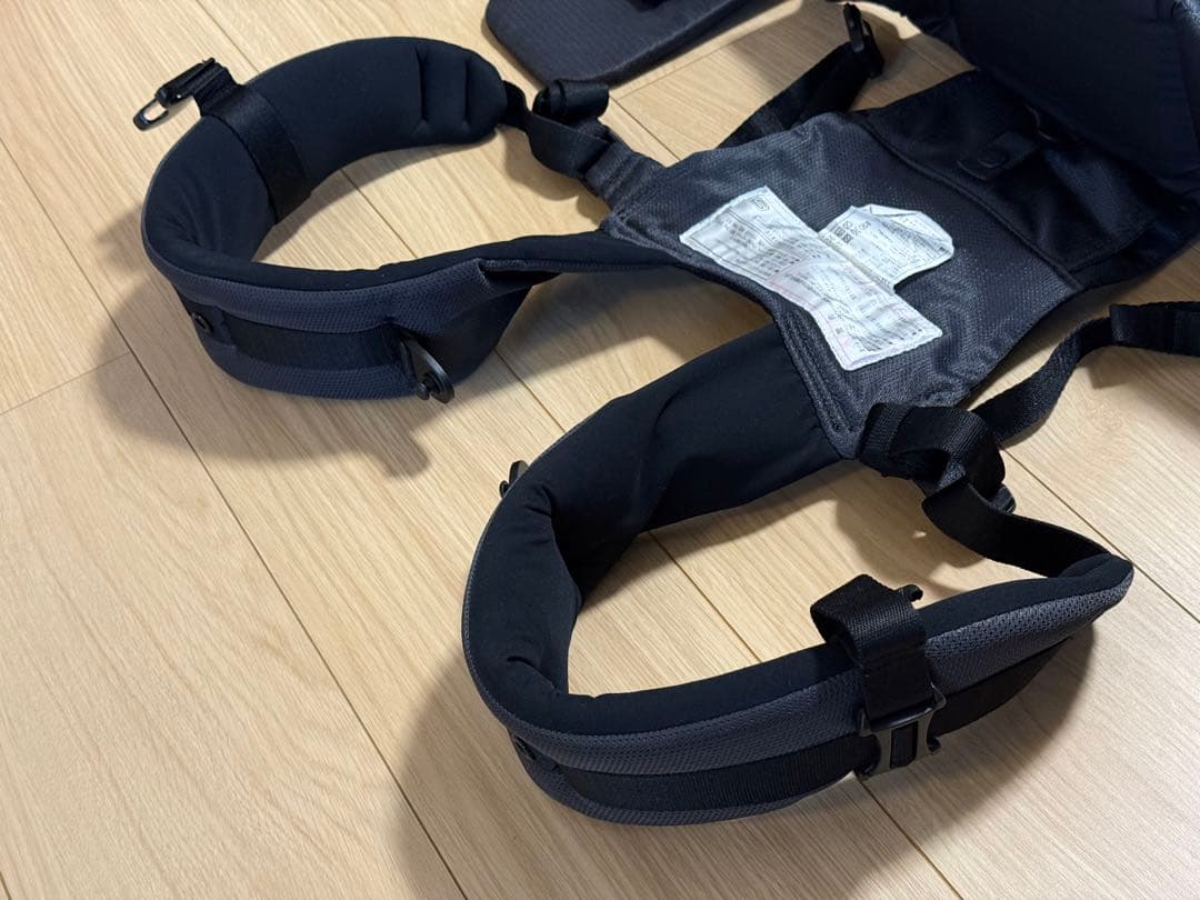 angelette アンジェレッテ ON 抱っこ紐 ヒップシート　ブラック