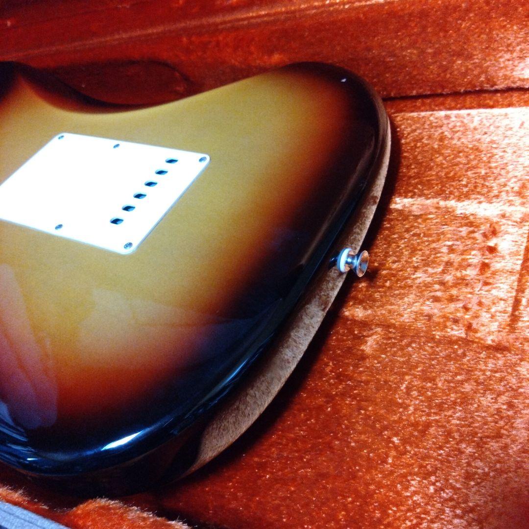 Fender american vintage Ⅱ 1961ストラト