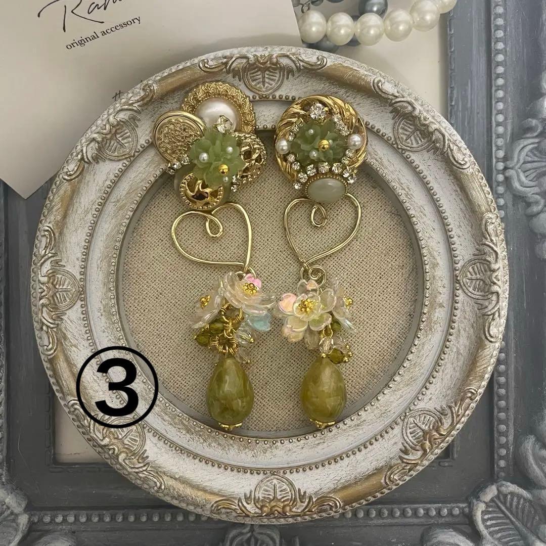 香　アンティークボタン　ジェルボタン　パール　バネ式イヤリング