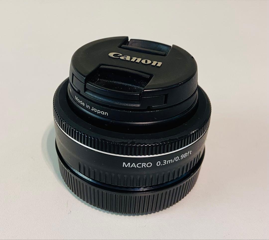 Canon 40mm f/2.8 STM レンズ