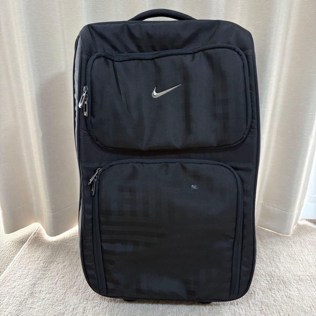 Nike ナイキ ブラック キャリーケース キャリーバッグ　7778