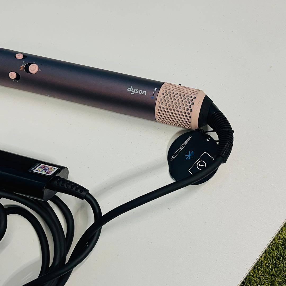 Dyson Airwrapマルチスタイラー(HS08) 動作確認済み