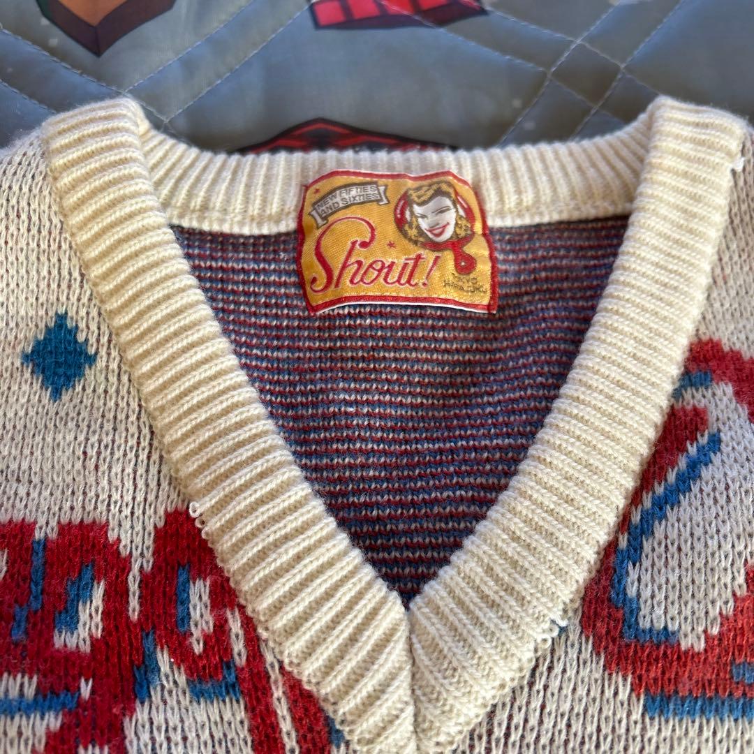 P*s様 80s レトロ　Shout! 車デザイン ニットセーター　汚れ有り