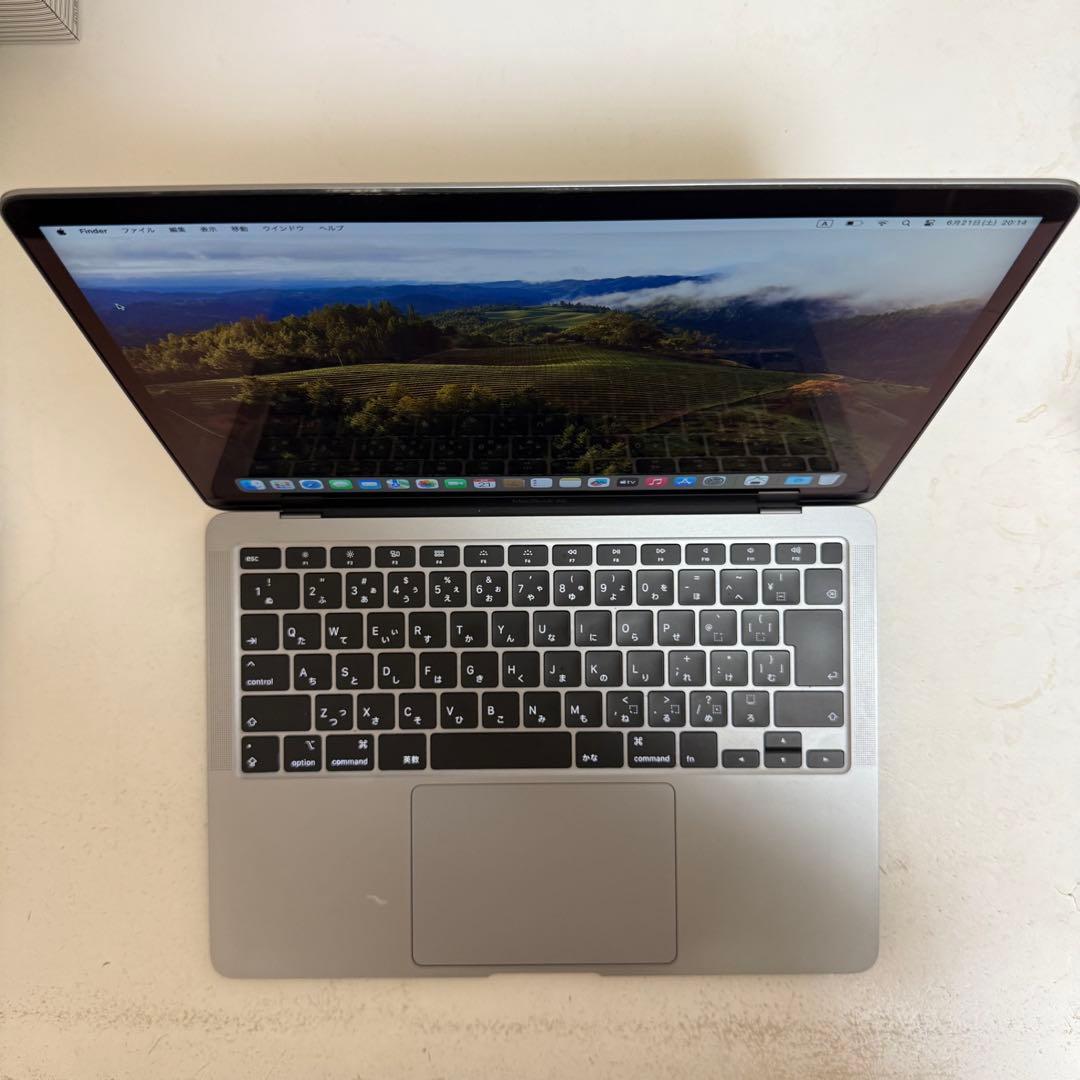 MacBook Air (Retina, 13-inch, 2020)即購入可