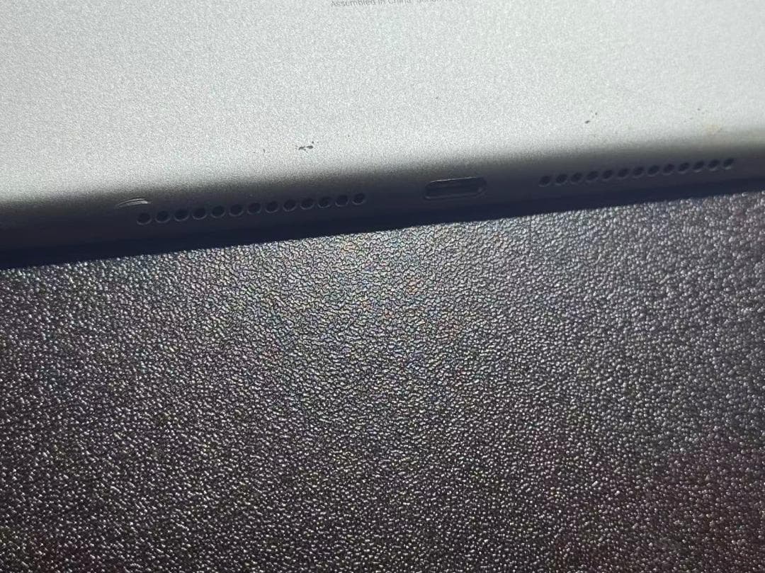 iPad 第9世代　256GB　シルバー　中古品