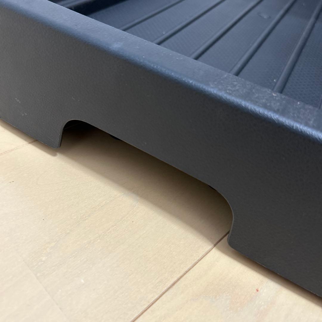 エクストレイル　ラゲッジアンダートレイ　左