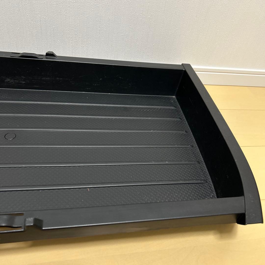 エクストレイル　ラゲッジアンダートレイ　左