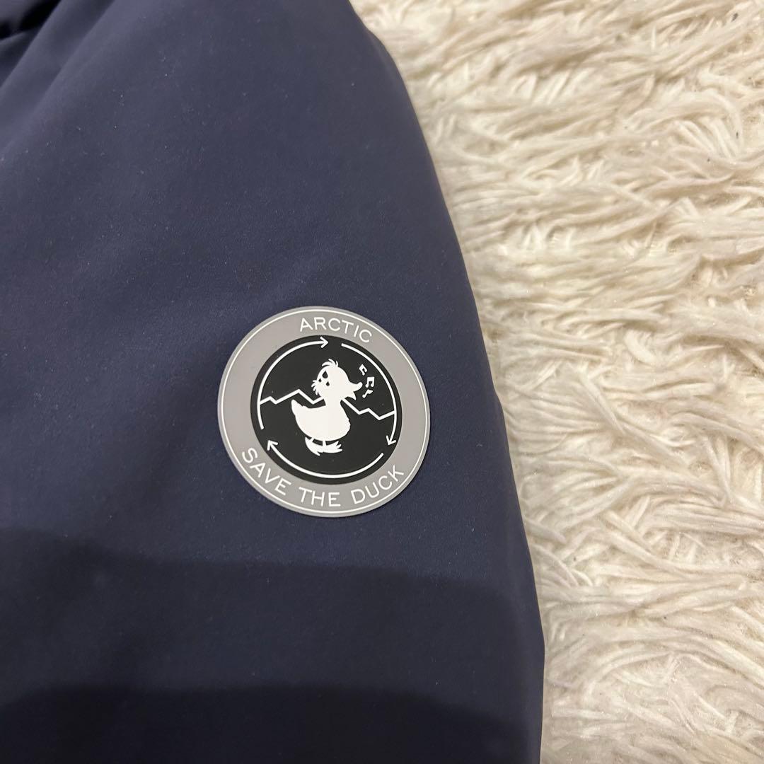 美品 セイブザダック エコダウンジャケット ネイビー　短丈　フード防風　防水