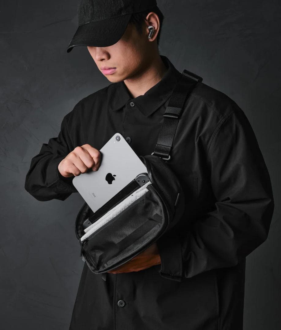 バッグ ALPAKA VERTEX POUCH