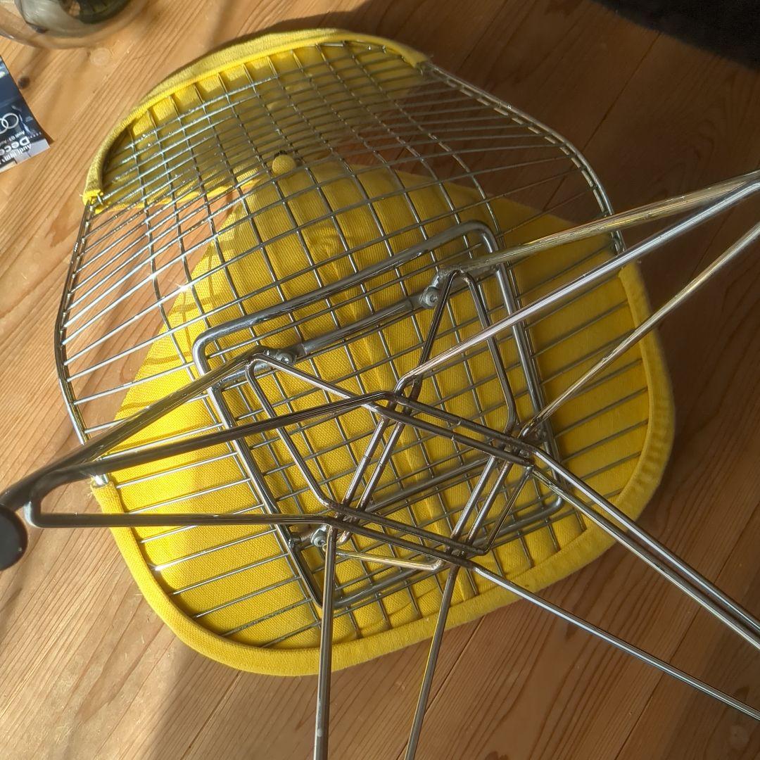 ワイヤーチェア　ビキニパッド　DKR　イームズ　イエロー　ヴィトラ