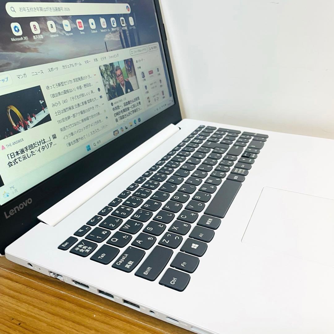 すぐ使える設定済2022モデル薄型ノートパソコンSSD win11オフィスカメラ