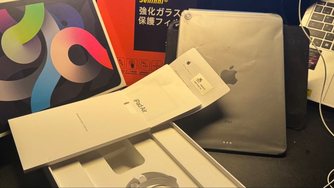 iPad Air 第4世代 WiFi Simフリー 64GB おまけ付き