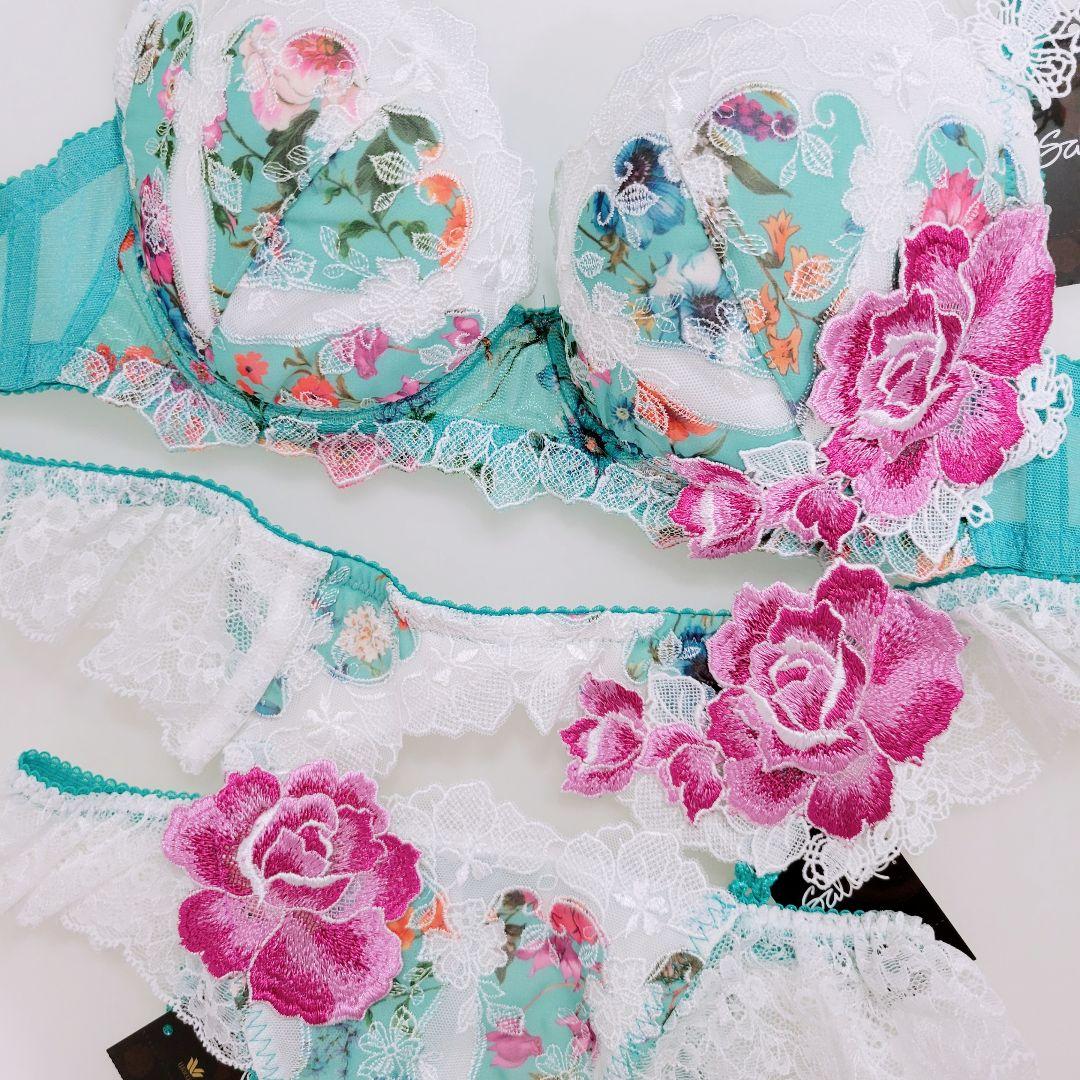 Wacoal　ワコール　サルート　23G　源氏物語　メインカラー　上下セット