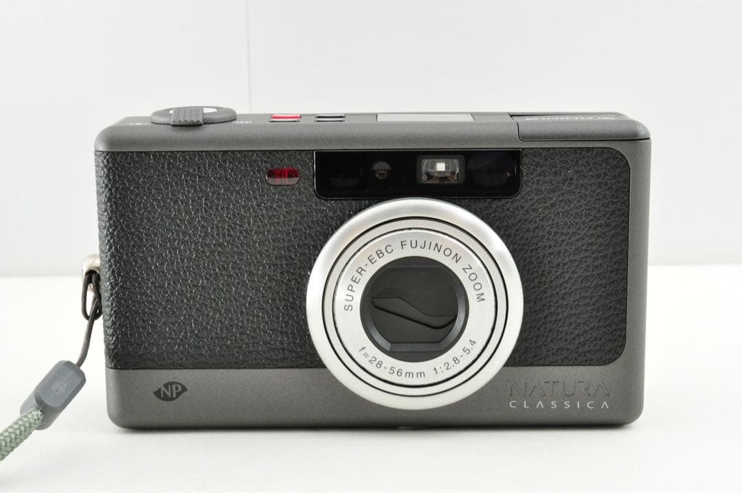 美品　FUJIFILM NATURA CLASSICA フィルムカメラ
