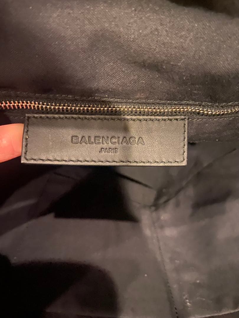 BALENCIAGA ブラック レザー トートバッグ