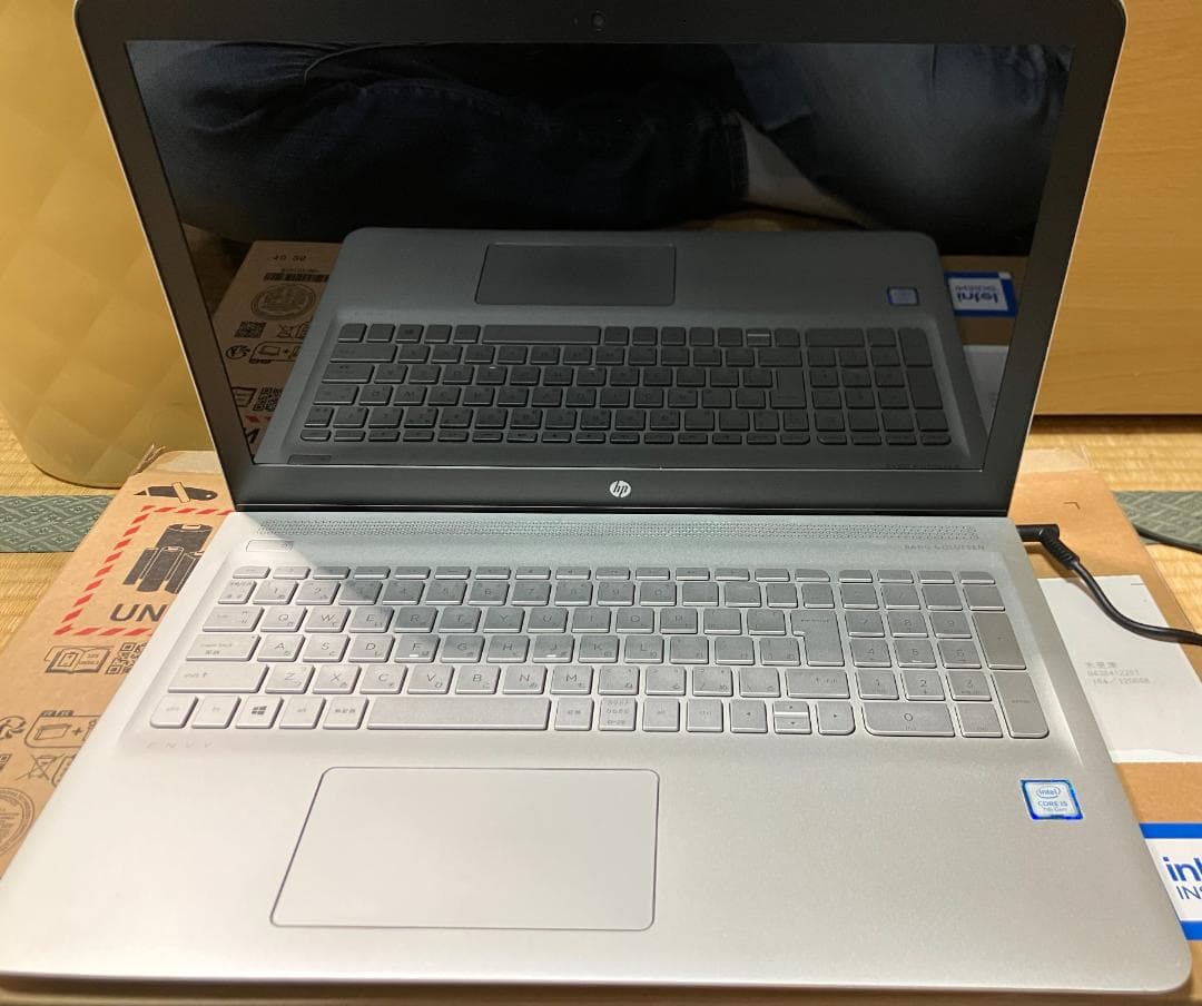 ノートPC　hp 15-as102TU 16G 256G 1TB