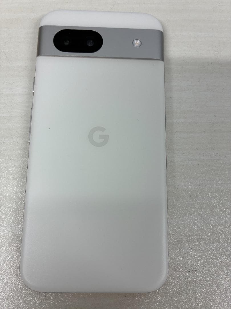 Google Pixel 8a ホワイト 本体 【美品】