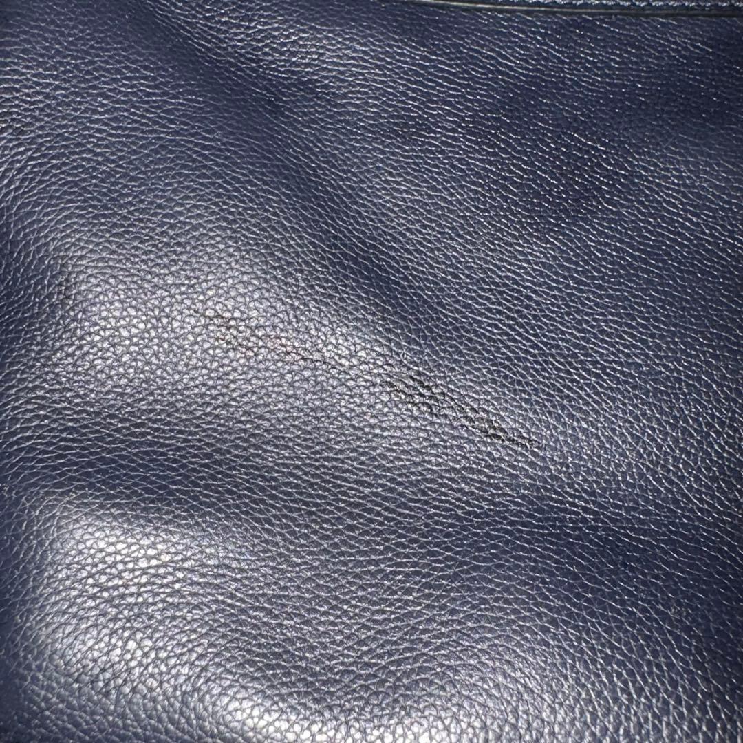 美品　コーチ　ショルダーバッグ　チャールズ スモール メッセンジャー　　レザー