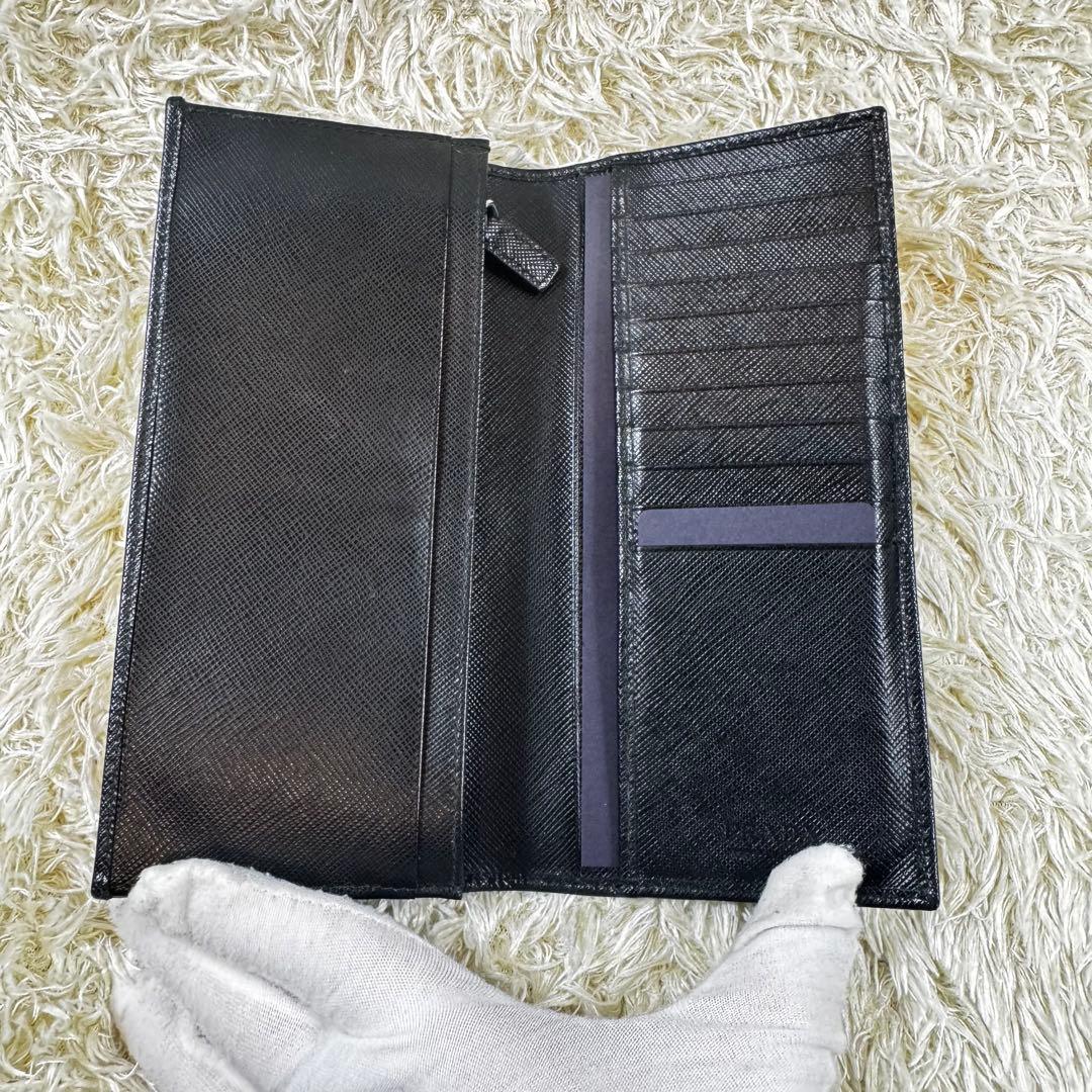 大人気✨現行　プラダ　長財布　三角ロゴ　サフィアーノ　黒　ブラック　付属品完備