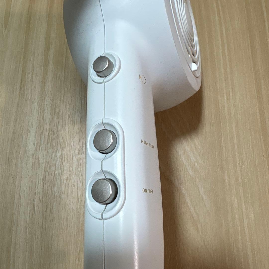 HOLISTIC curesホリスティックキュア ドライヤー