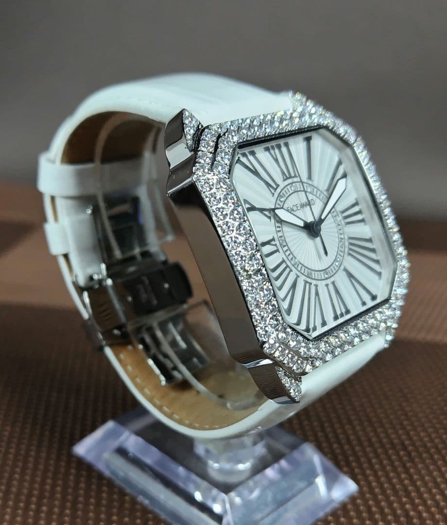 Kayoきち様へFACEAWARD スクエア レディース時計 白