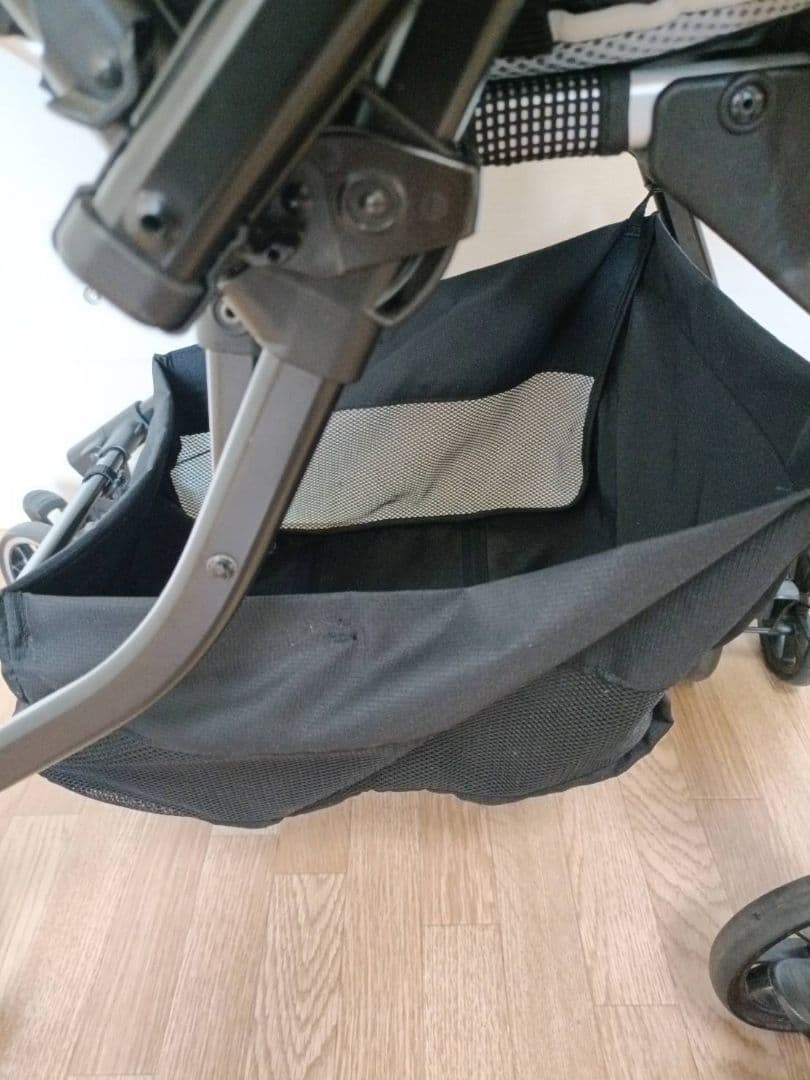 Combi　ベビーカー　メチャカルハンディオート4キャス エッグショック　新生児